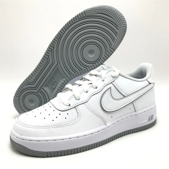 🤍 NEW Nike shoes Air Force 1 (GS) Court Borough | Size 7y | 8.5 Women’s | - Picture 7 of 13